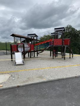 UREDITEV ŠPORTNIH POVRŠIN, CESTE IN VODOHRANA V NASELJU ORLE 07